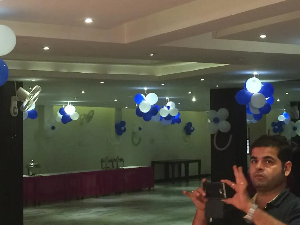 Hotel Lals Inn Agra